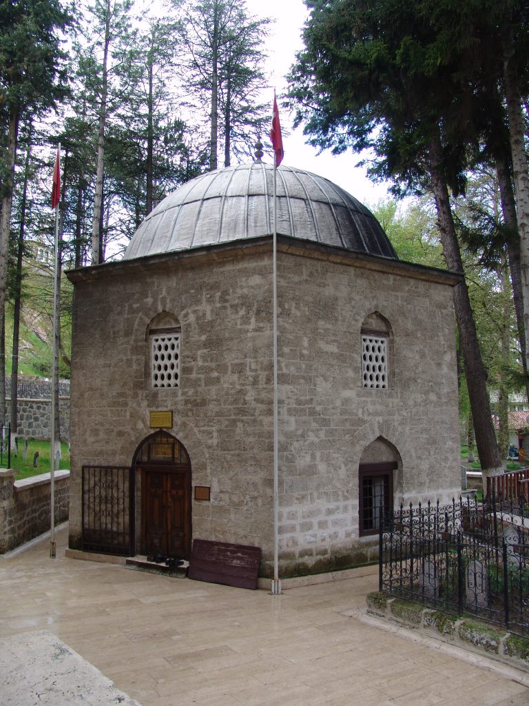 Akşemseddin Hz. Türbesi